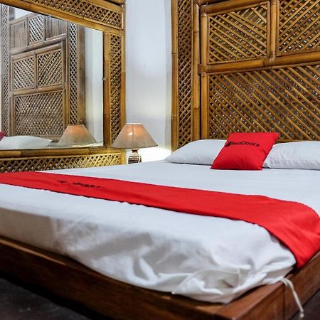 Reddoorz Plus Near Jalan Baru Bogor Exteriör bild