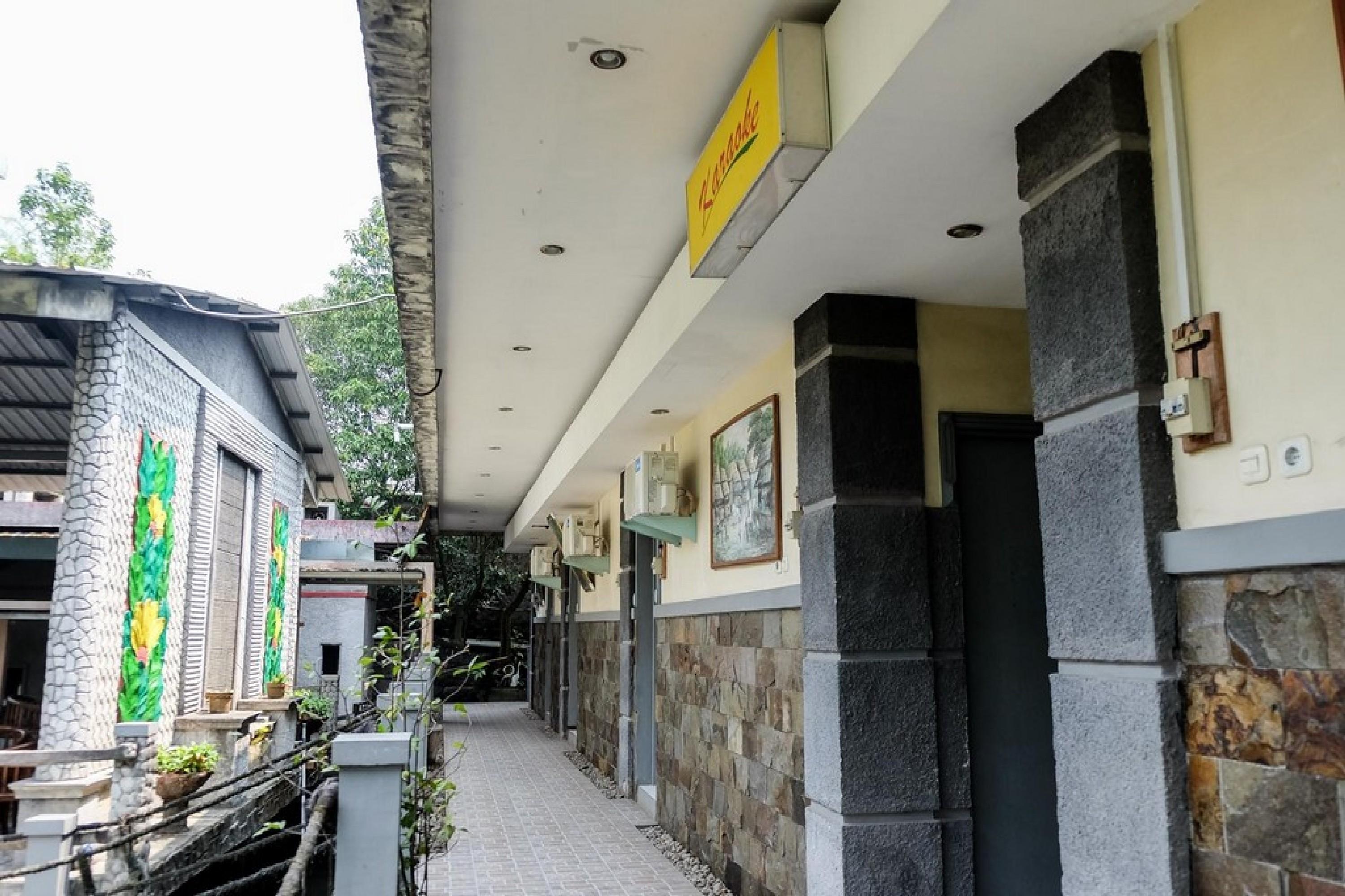 Reddoorz Plus Near Jalan Baru Bogor Exteriör bild
