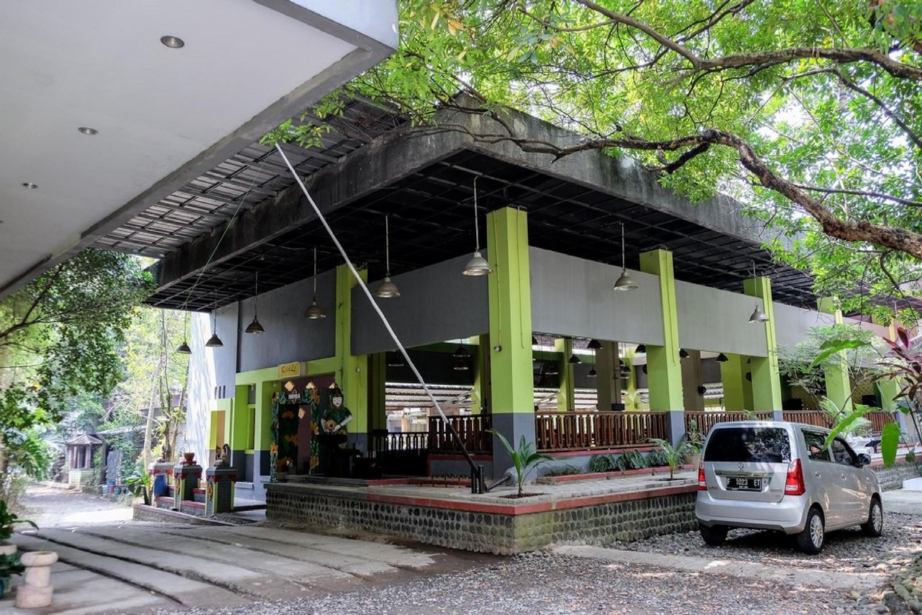 Reddoorz Plus Near Jalan Baru Bogor Exteriör bild