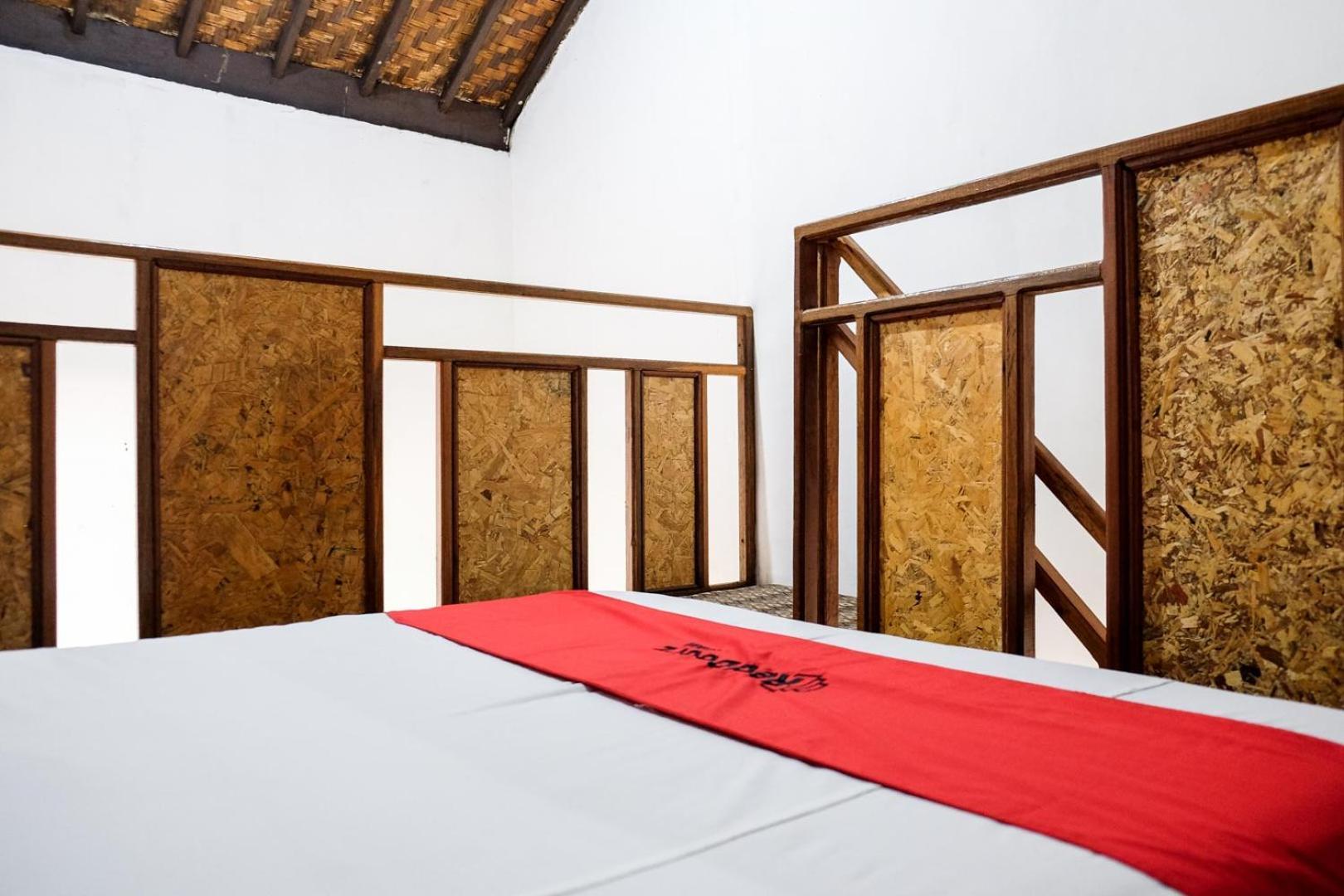 Reddoorz Plus Near Jalan Baru Bogor Exteriör bild