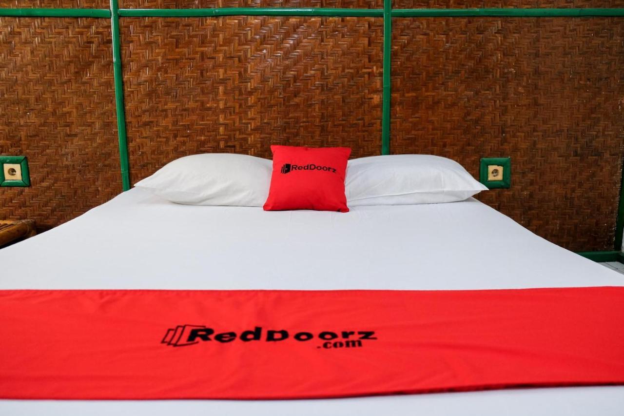 Reddoorz Plus Near Jalan Baru Bogor Exteriör bild