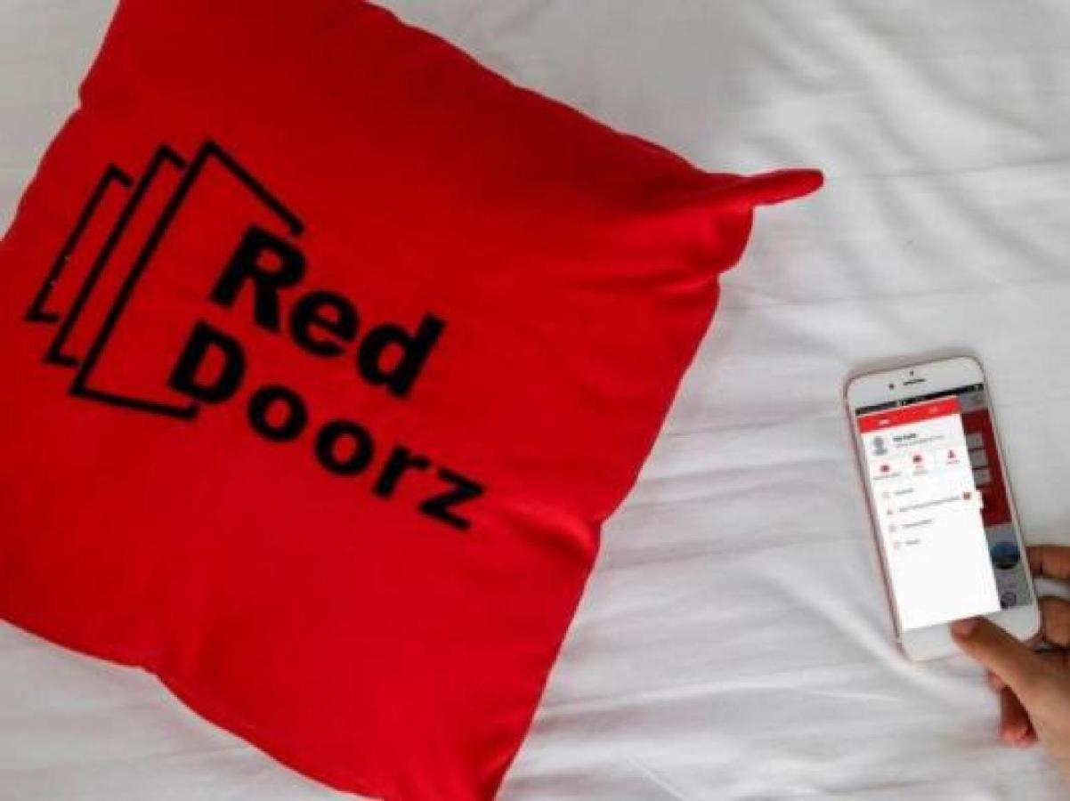 Reddoorz Plus Near Jalan Baru Bogor Exteriör bild